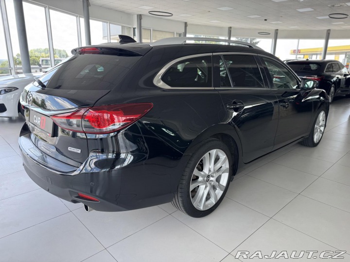 Mazda 6 1800