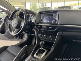 Mazda 6  1800