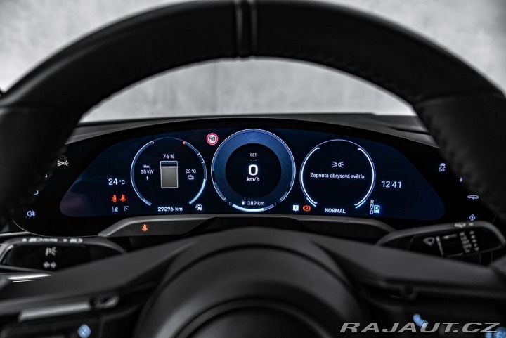 Porsche Taycan 4 Sport Chrono Pano 2025