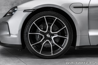 Porsche Taycan 4 Sport Chrono Pano 2025