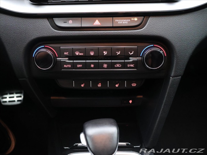 Kia Ceed 1,6 TGDI 150kW GT LED 1.M 2019