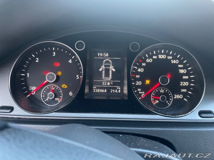 Volkswagen Passat Variant 2,0 B7 TDI 130k 2013