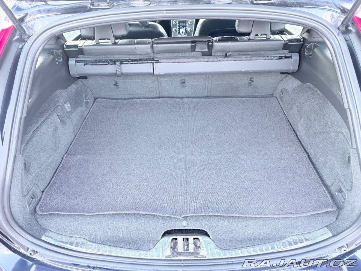 Volvo V60 2,4 D6 Plug-in Hybrid 2015
