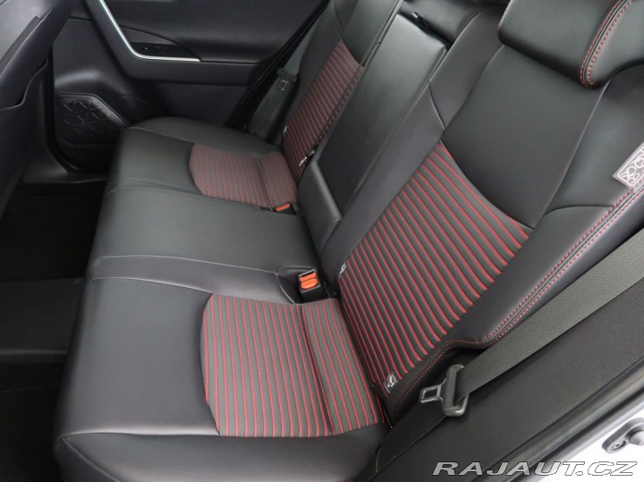 Toyota RAV4 2.5PHEV,4x4,225kW,CZ,Sele 2022
