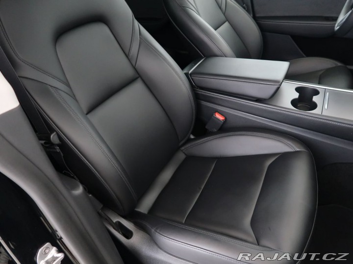 Tesla Model Y 4x4,LongRange,DualMotor,8 2023