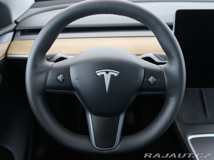 Tesla Model Y 4x4,LongRange,DualMotor,8 2023