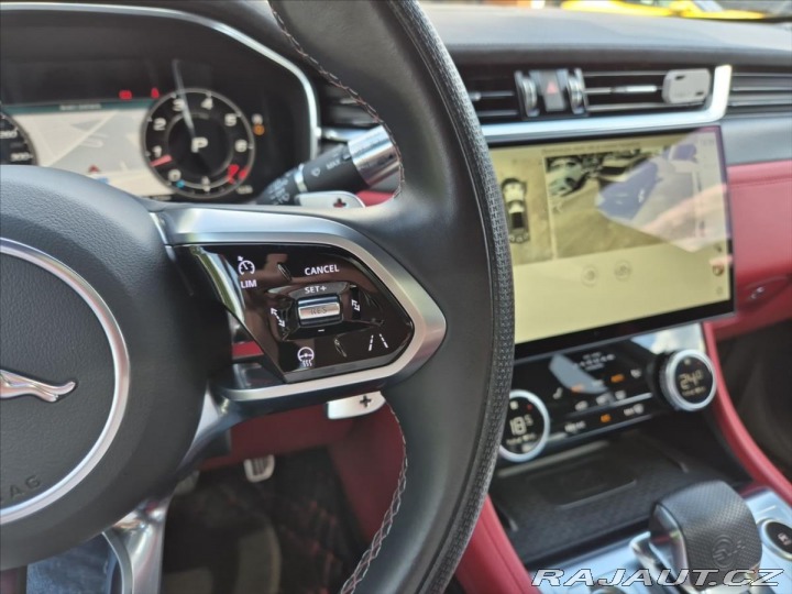 Jaguar F-Pace 5,0 V8 AWD SVR 405 kW 2021