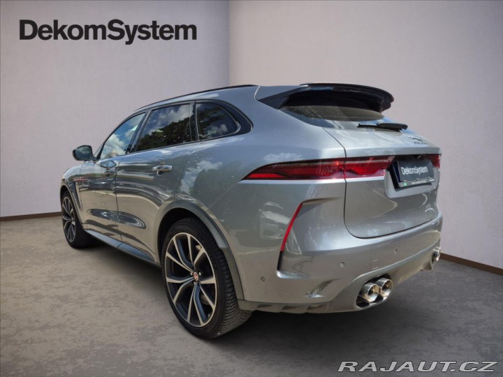 Jaguar F-Pace 5,0 V8 AWD SVR 405 kW 2021