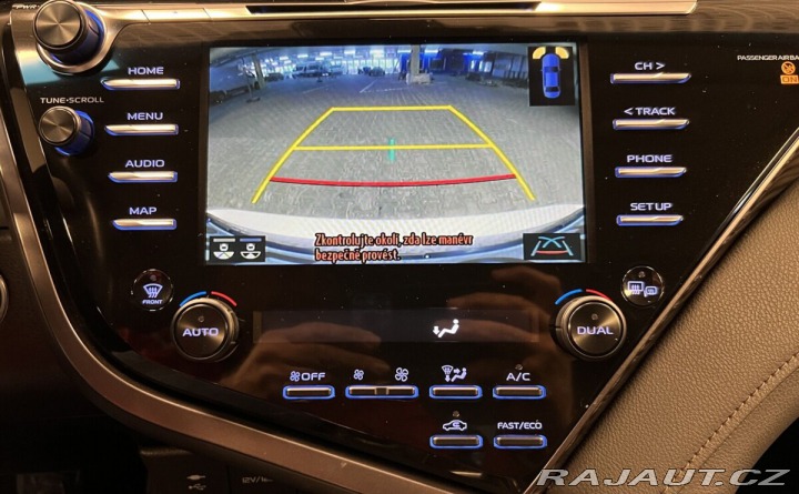 Toyota Camry 2,5 Hybrid AT Executive 2020