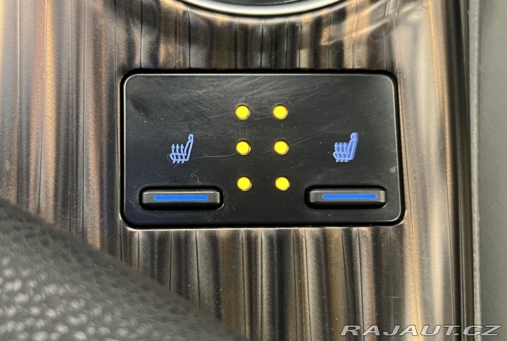 Toyota Camry 2,5 Hybrid AT Executive 2020