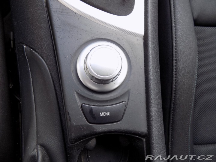 BMW 1 130i/M-Paket/NAVI/Bi-xeno 2006