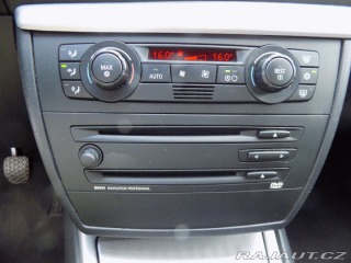 BMW 1 130i/M-Paket/NAVI/Bi-xeno 2006