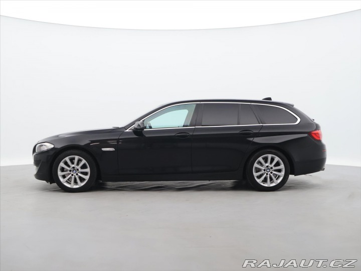 BMW 5 3,0 530d x Drive Tažné Kl 2011