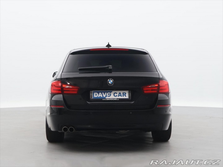 BMW 5 3,0 530d x Drive Tažné Kl 2011