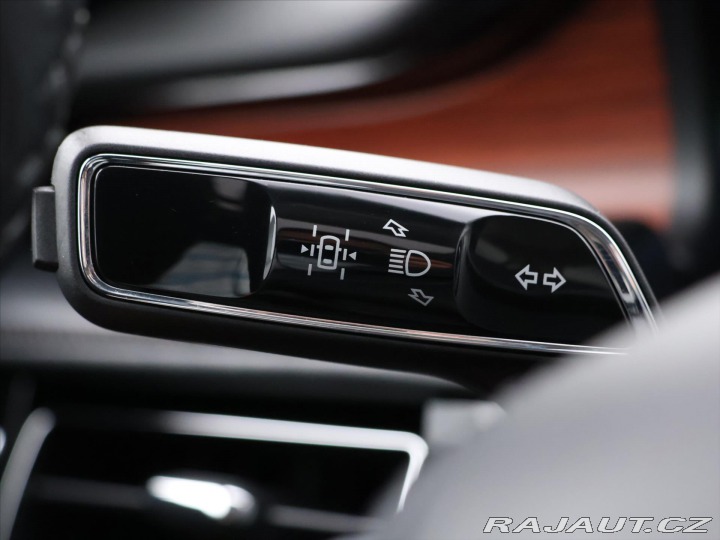 Lincoln Ostatní modely Aviator 3,0 EvoBoost V6 AWD CZ 2021