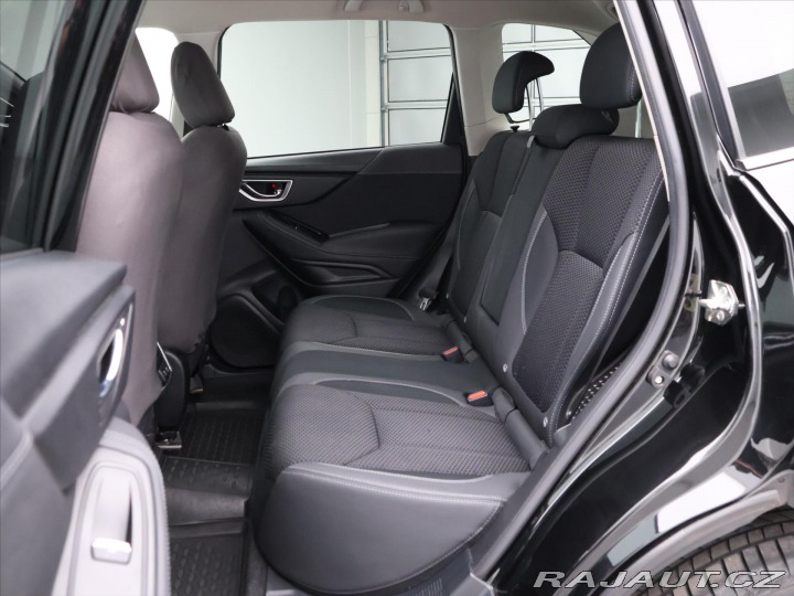 Subaru Forester 2,0 e-Boxer 110kW Comfort 2021