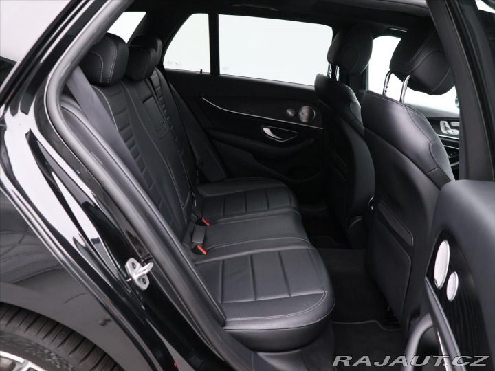 Mercedes-Benz E 3,0 450 270 kW 4Matic AMG 2020