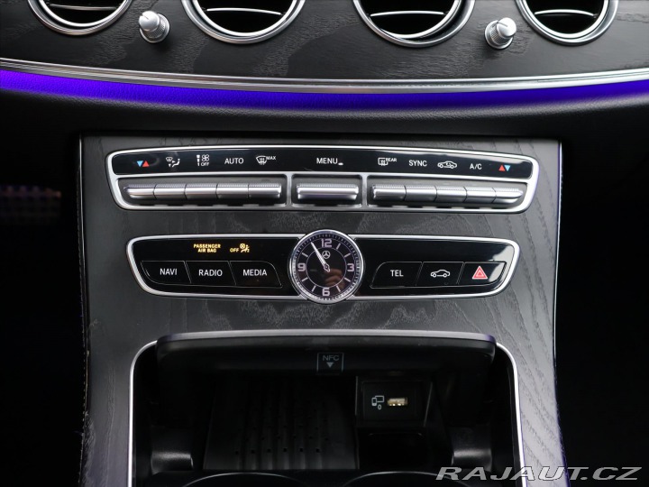Mercedes-Benz E 3,0 450 270 kW 4Matic AMG 2020