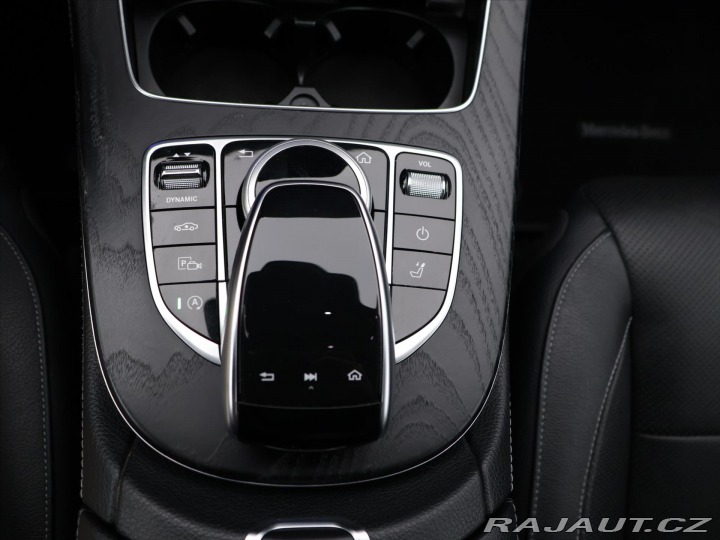 Mercedes-Benz E 3,0 450 270 kW 4Matic AMG 2020