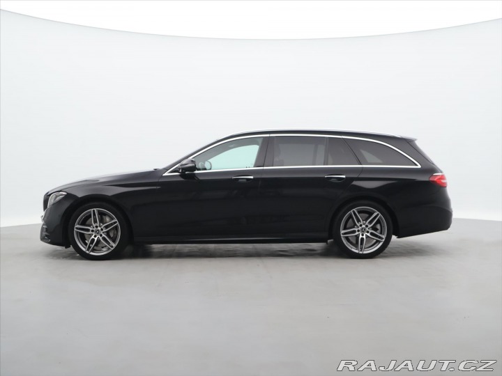 Mercedes-Benz E 3,0 450 270 kW 4Matic AMG 2020