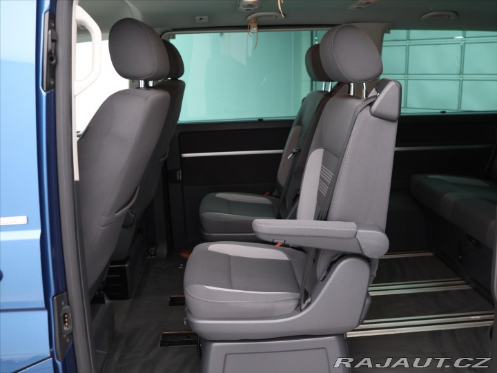 Volkswagen Multivan 2,0 TDI 103kW Highline Ta 2014
