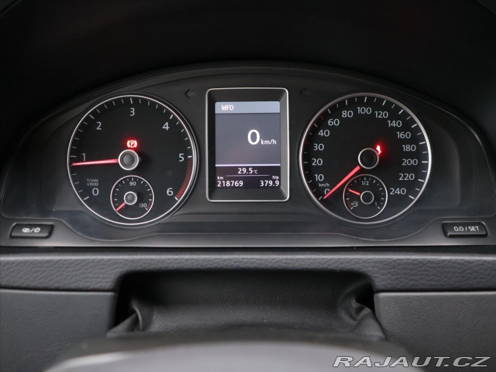 Volkswagen Multivan 2,0 TDI 103kW Highline Ta 2014