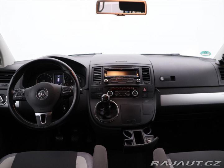Volkswagen Multivan 2,0 TDI 103kW Highline Ta 2014