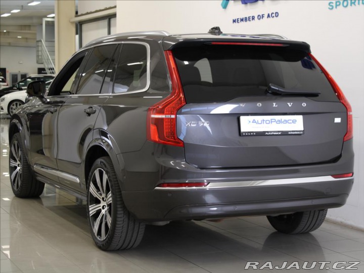 Volvo XC90 2,0 T8 Ultimate B&W V 2023