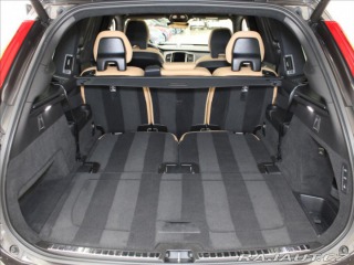 Volvo XC90 2,0 T8 Ultimate B&W V 2023