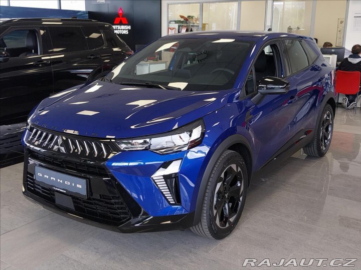 Mitsubishi Grandis 1.3 6MT M-HYBRID  INVITE+ 2026