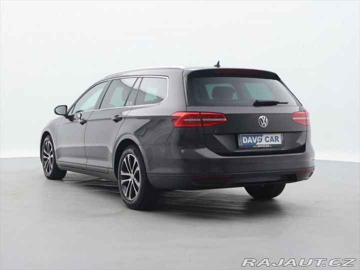Volkswagen Passat 2,0 TDI 110kW DSG LED 1.M 2018