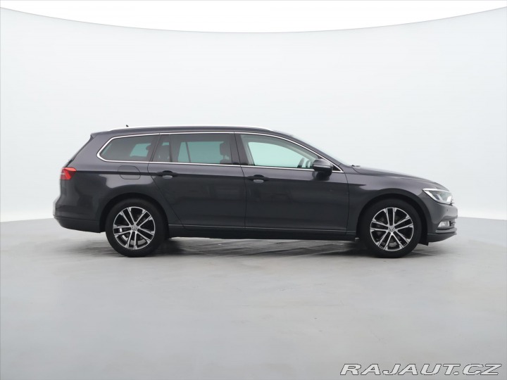 Volkswagen Passat 2,0 TDI 110kW DSG LED 1.M 2018