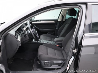 Volkswagen Passat 2,0 TDI 110kW DSG LED 1.M 2018