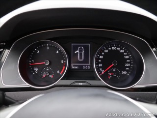 Volkswagen Passat 2,0 TDI 110kW DSG LED 1.M 2018