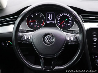 Volkswagen Passat 2,0 TDI 110kW DSG LED 1.M 2018