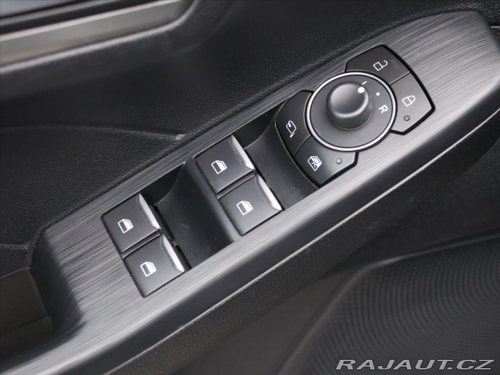 Ford Kuga 2,5 Hybrid 140kW AWD Tita 2023