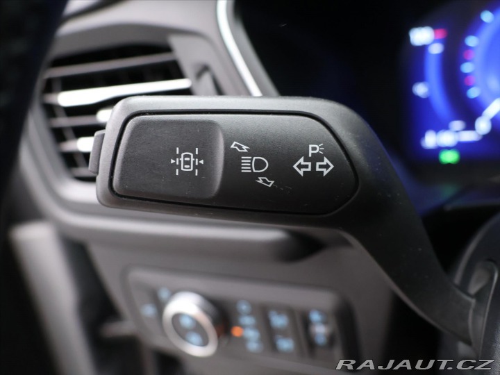 Ford Kuga 2,5 Hybrid 140kW AWD Tita 2023