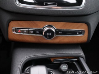 Volvo XC90 2,0 B5 173kW AWD LED CZ K 2022