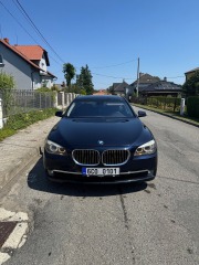 BMW 7 750i F01