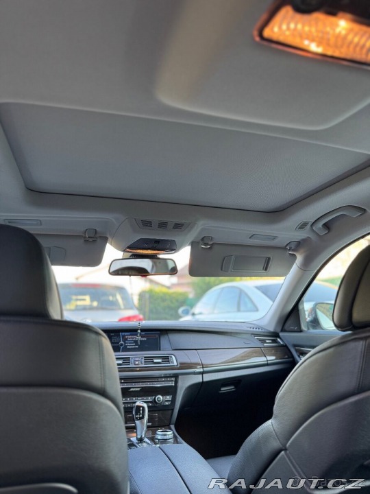 BMW 7 750i F01 2009