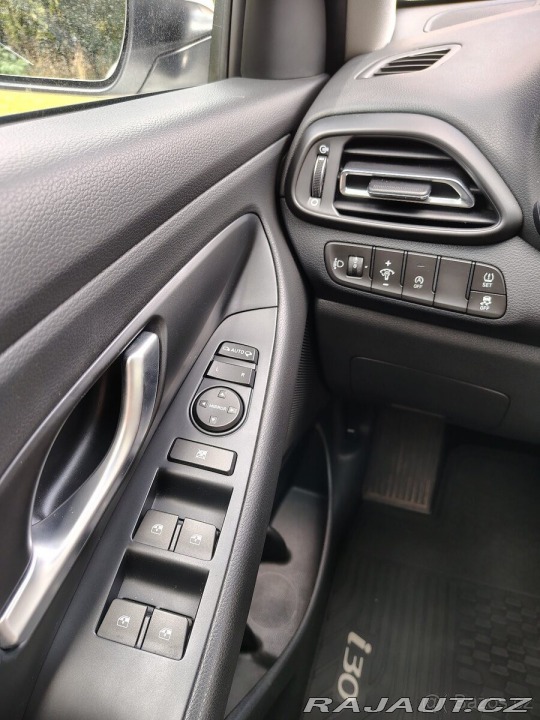 Hyundai i30 1,0 T-GDI,automat,2022, 2022