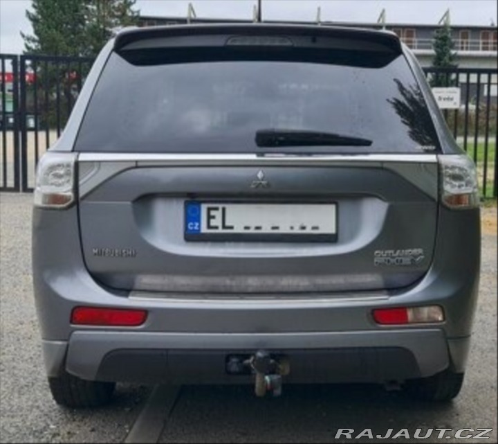 Mitsubishi Outlander 2,0 PHEV L EL&quo 1800