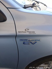 Mitsubishi Outlander 2,0   PHEV 4×4 – plug-in 2014