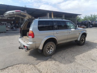 Mitsubishi Pajero Sport Sport V6 300L LPG 1800
