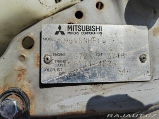 Mitsubishi Pajero Sport Sport V6 300L LPG 1800
