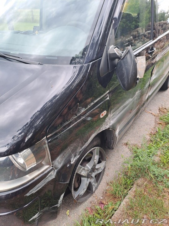 Volkswagen Caravelle 2,0 2013