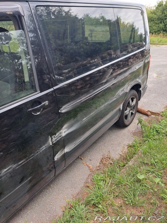 Volkswagen Caravelle 2,0 2013