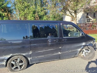 Volkswagen Caravelle 2,0 2013