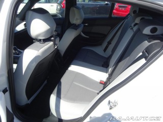 BMW 1 116d AUTOMAT ČR 2011