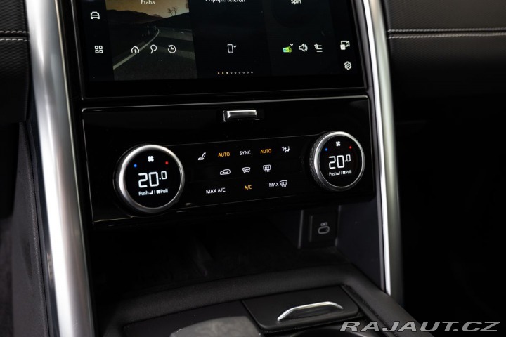 Land Rover Discovery D300 SE Approved/7 míst/ 2023